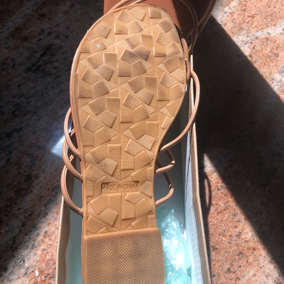 SHEIN Toe Post Slim Strap Sliders - Picture 3 of 3